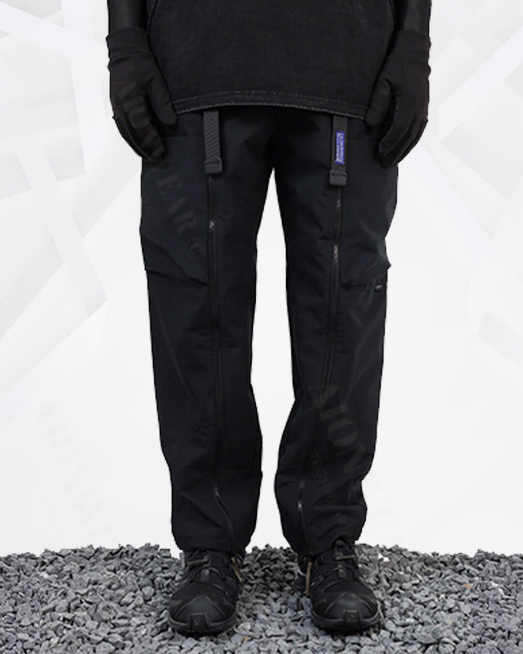 pants with zipper pockets